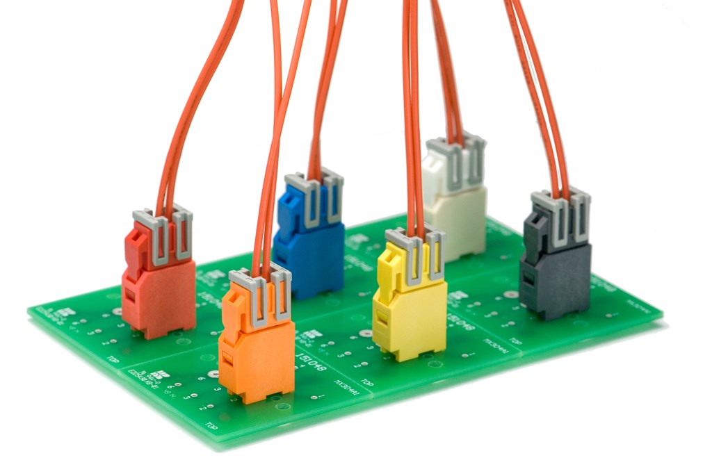 日本モレックス 豊富な色揃えの電線対基板用コネクターを発売 組立作業効率化に寄与
