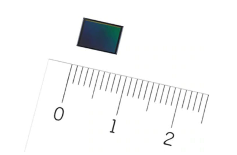 ソニー、4800万画素の積層型CMOSイメージセンサーを商品化、世界初0.8μmの微細画素サイズを実現