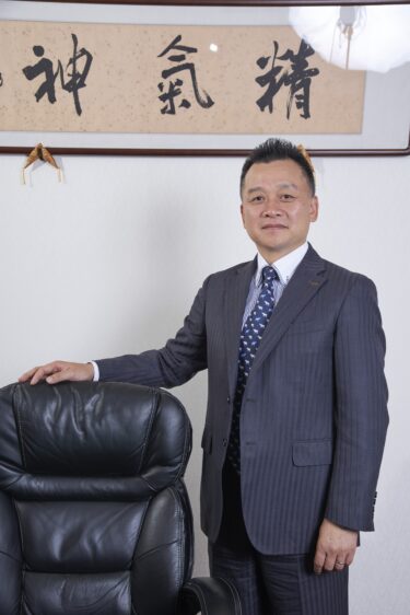【FAトップインタビュー2023】オータックス 富田周敬 代表取締役社長兼CEO『工場増設でDMMS推進』