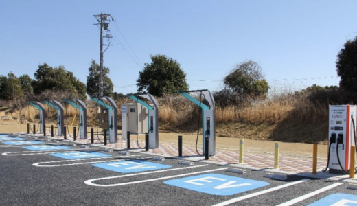 経済産業省、EV充電インフラ整備促進の指針策定 2030年までに充電器30万口設置に拡大 盤業界の追い風に
