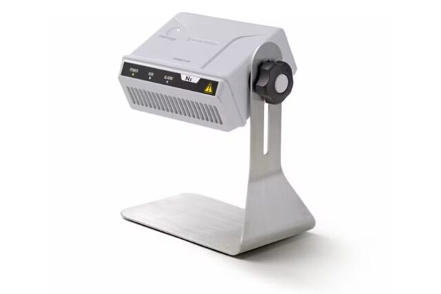 島津製作所、世界初、窒素ガス環境特化の卓上イオナイザ「STABLO-AP-N2」発売