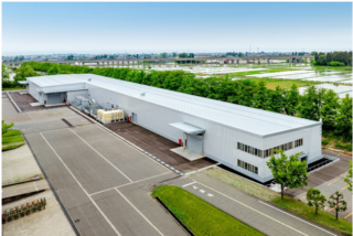 YKK AP、富山県滑川市で高断熱窓用Low-Eガラス生産の新棟が稼働