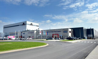 レンゴー、ドイツ・ゴッホ市に重量物段ボールの新工場を稼働