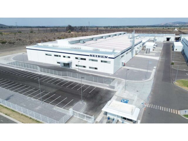 【オートメーション新聞 No.455】「経済構造実態調査二次集計結果」2024年製造業 付加価値額86兆円 / 三菱電機とソニーセミコン AIビジョンセンサで協業 / IDEC、安全に動かすセーフティコントローラ（2026年8月5日発行）